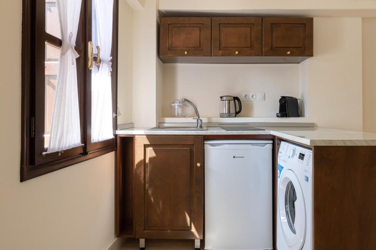 Apartment To Rodi